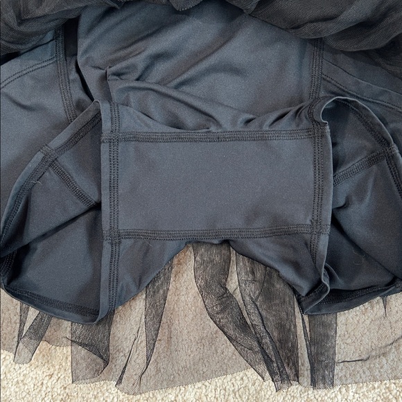 ALO Yoga Mesh Baseline Tennis Skirt-EUC!! - Picture 8 of 14